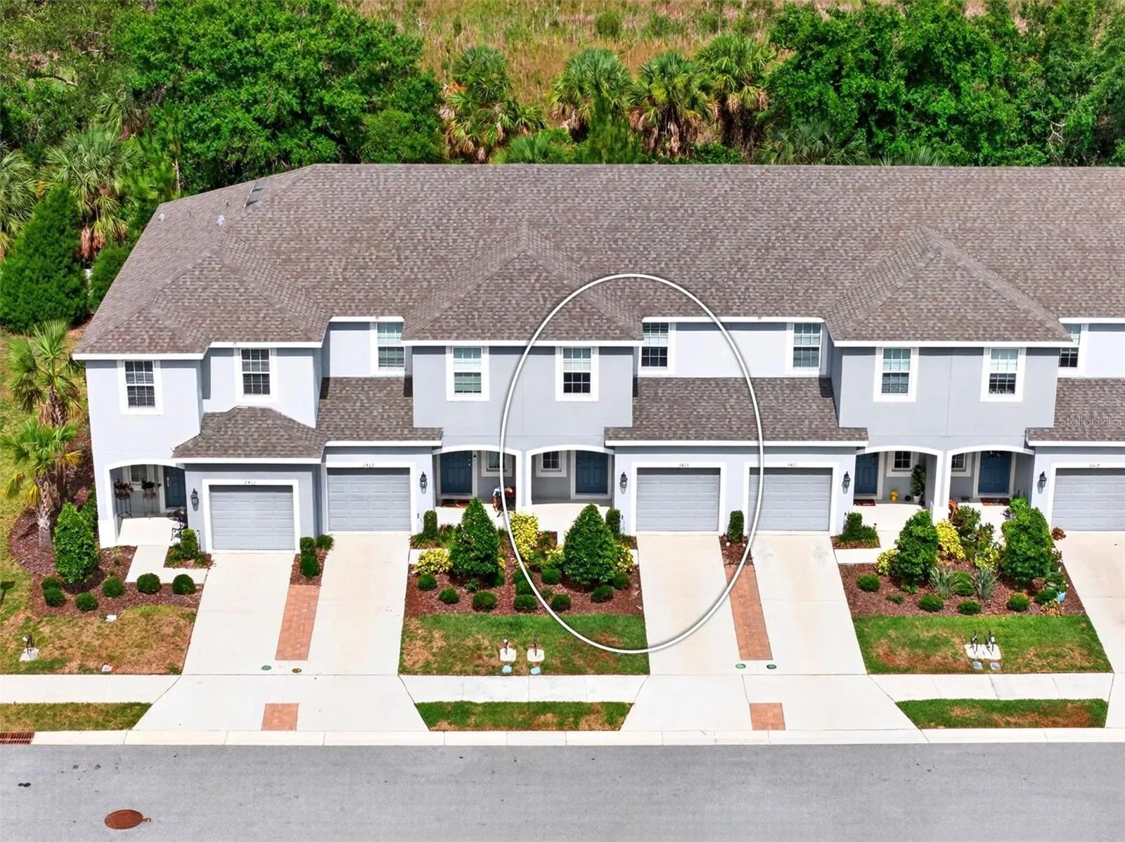 6425 FAIRMONT LN