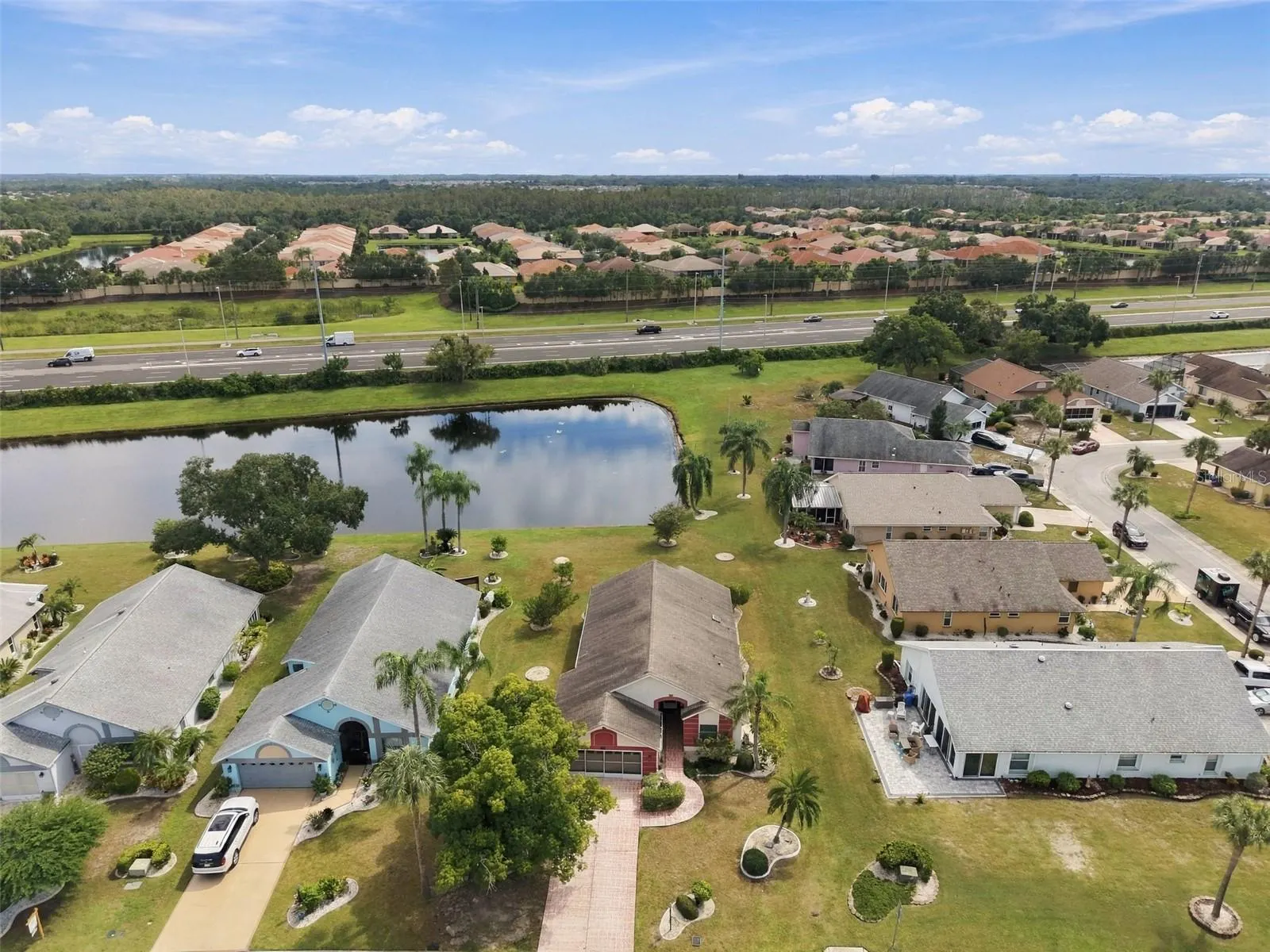 1803 E DEL WEBB BLVD