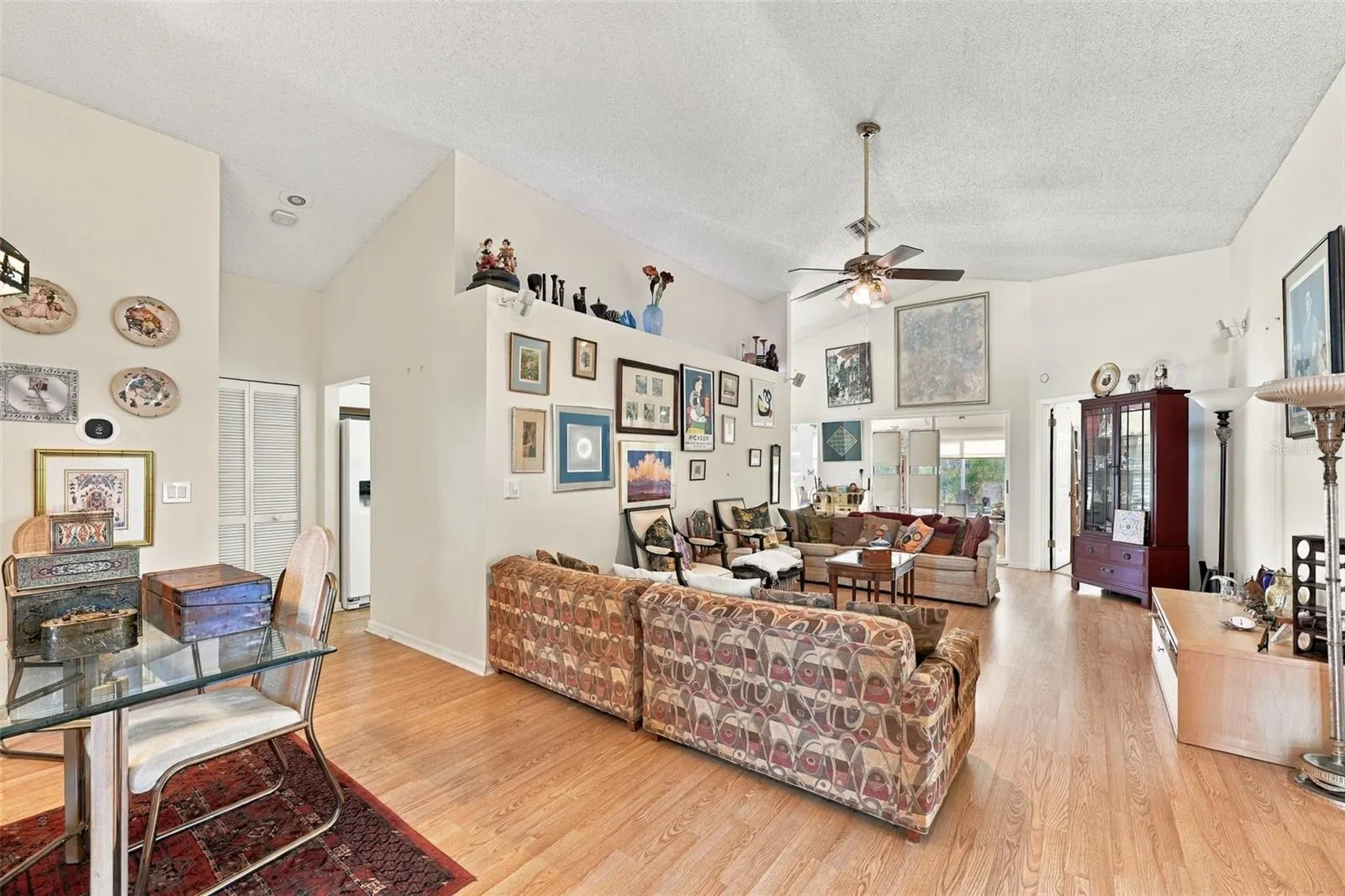1803 E DEL WEBB BLVD