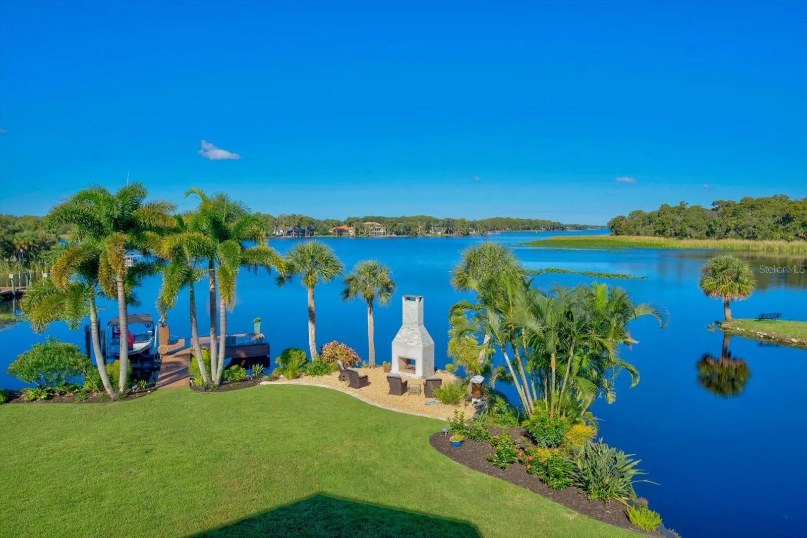 2056 COVE TRCE