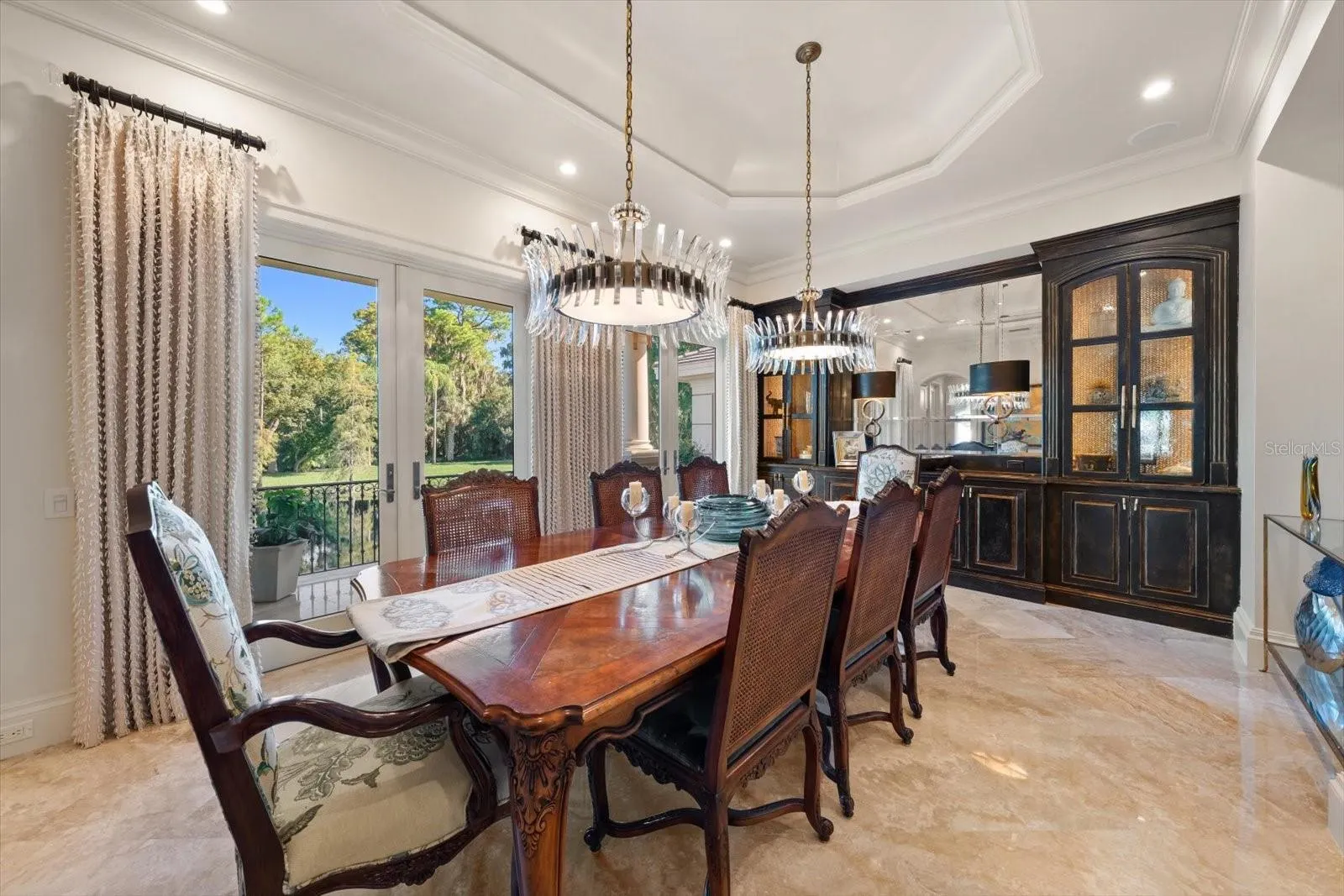 2056 COVE TRCE