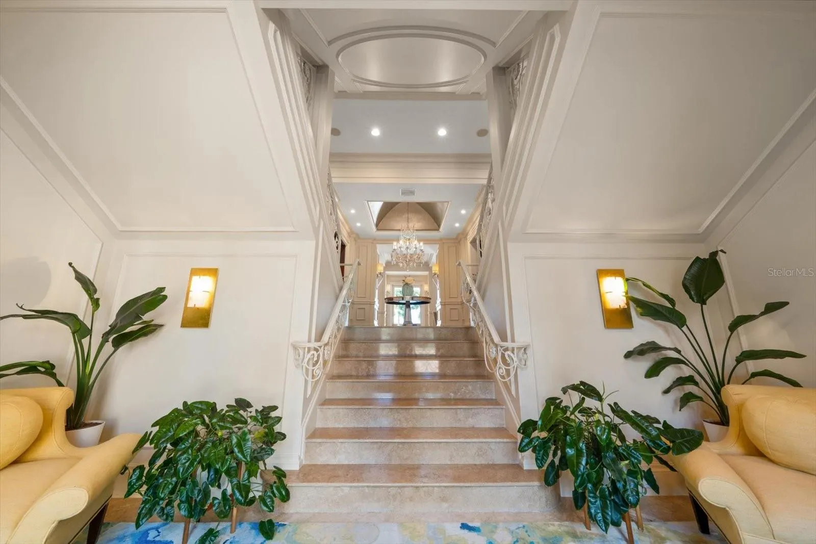 2056 COVE TRCE