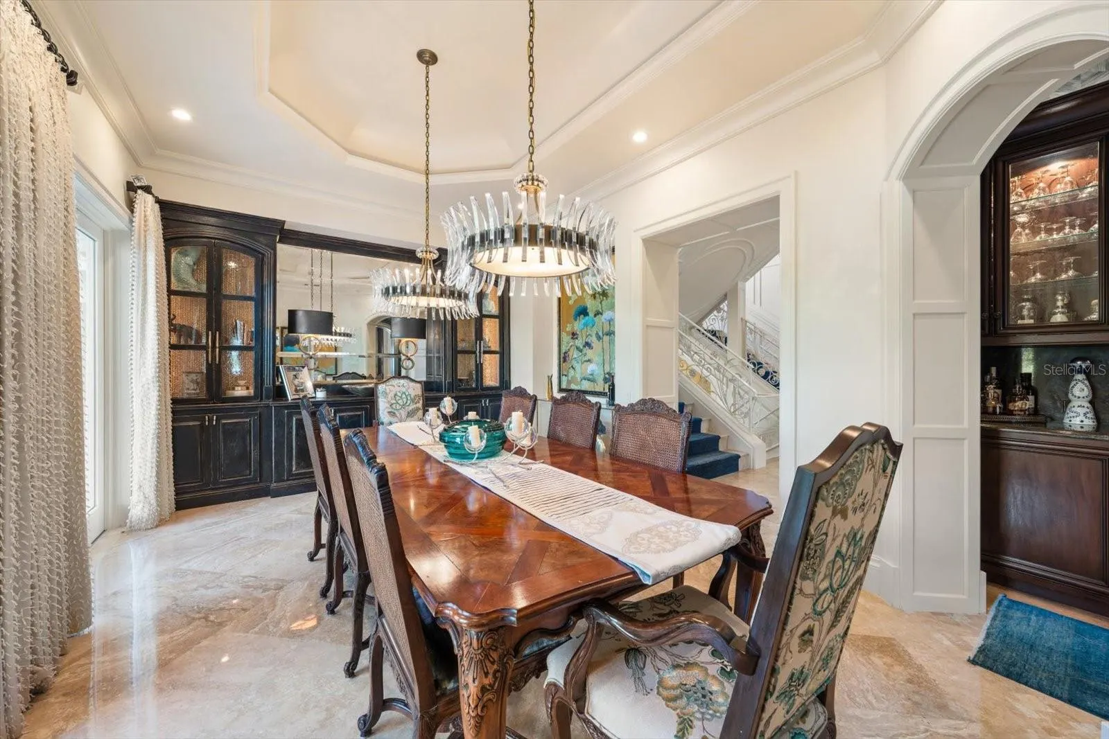 2056 COVE TRCE