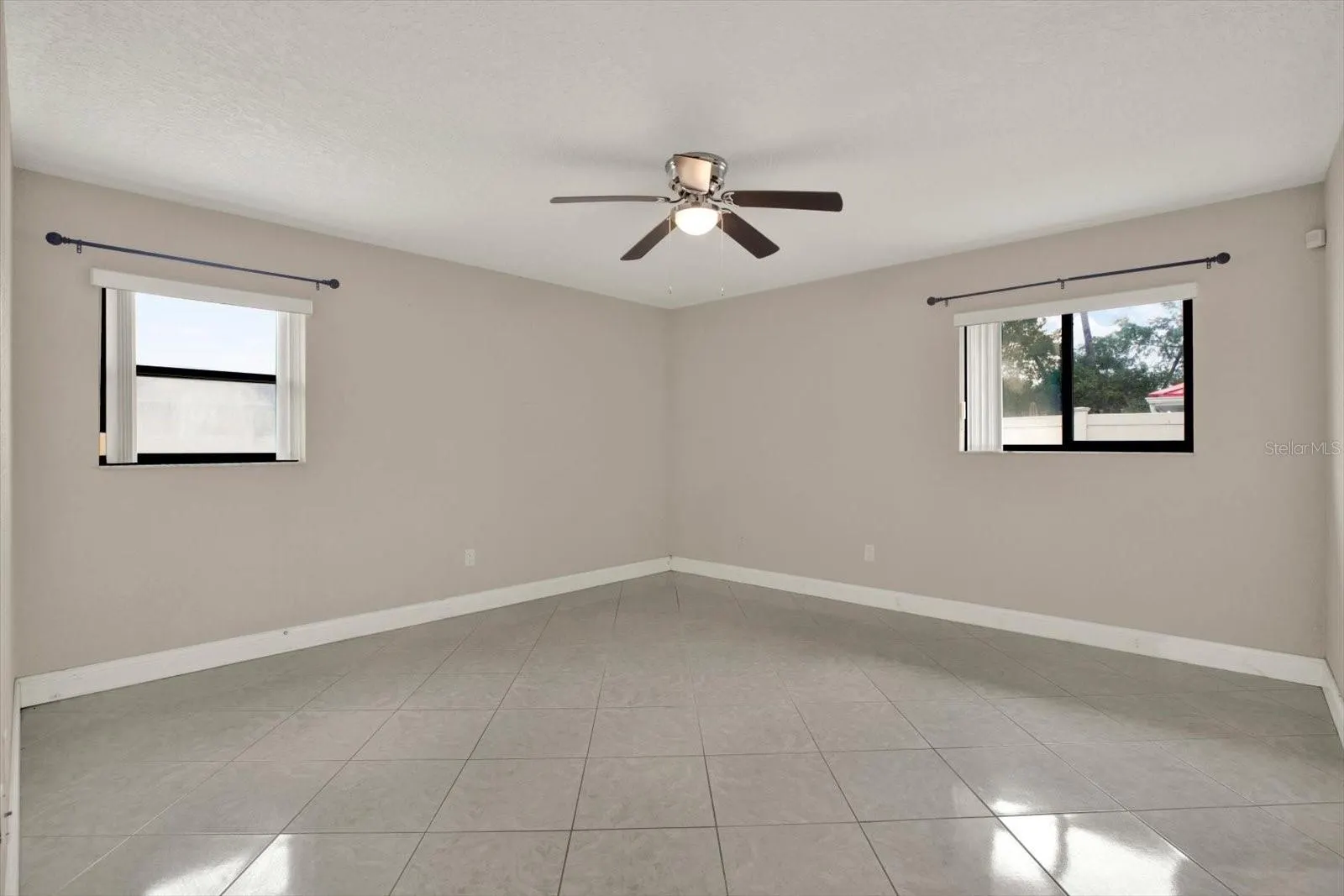 15710 SW 23RD COURT RD