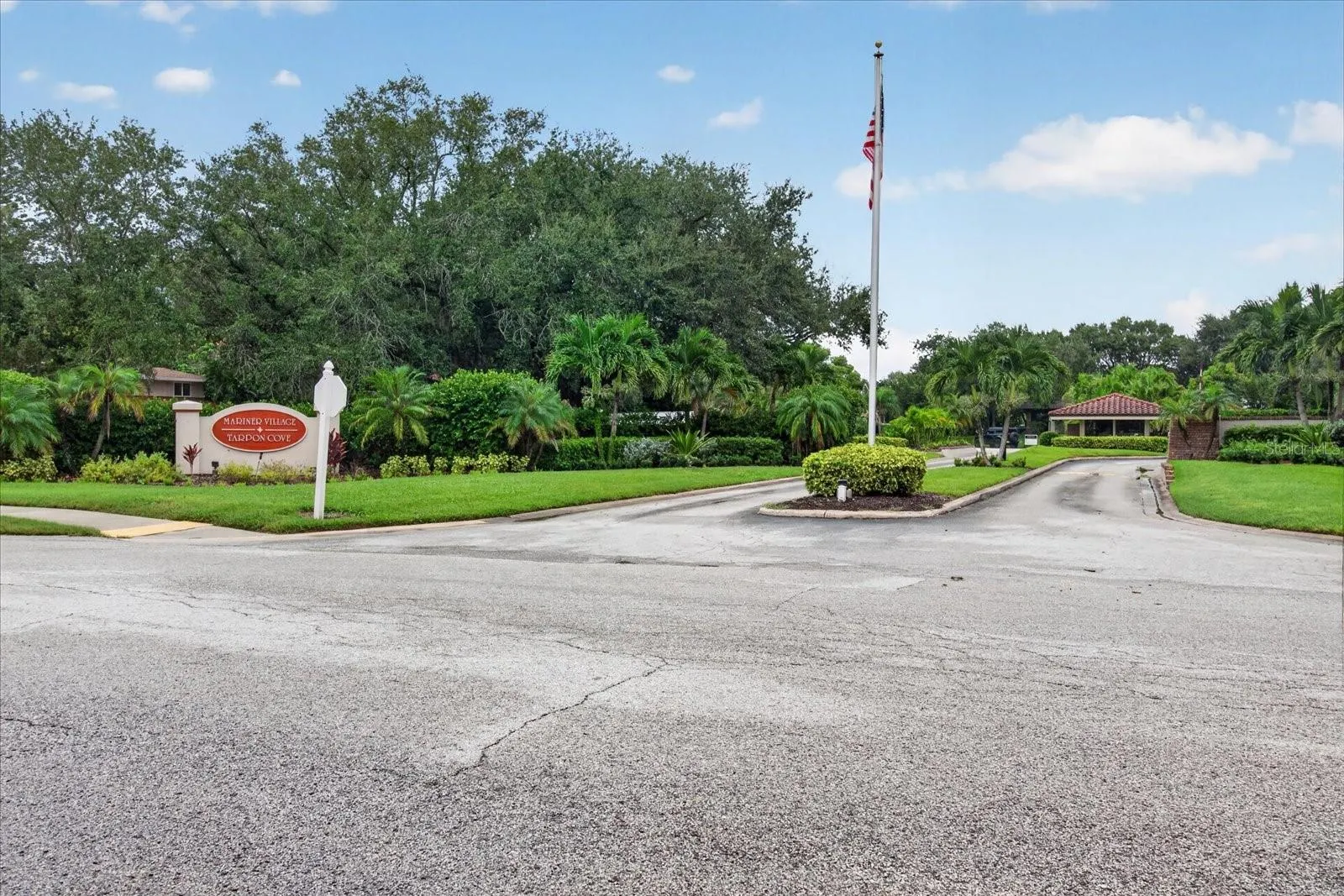 1800 MARINER DR #4 #4