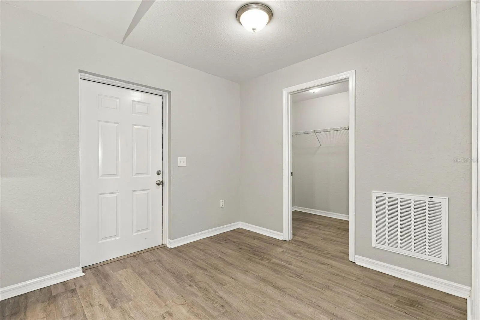 222 LILY PAD RD