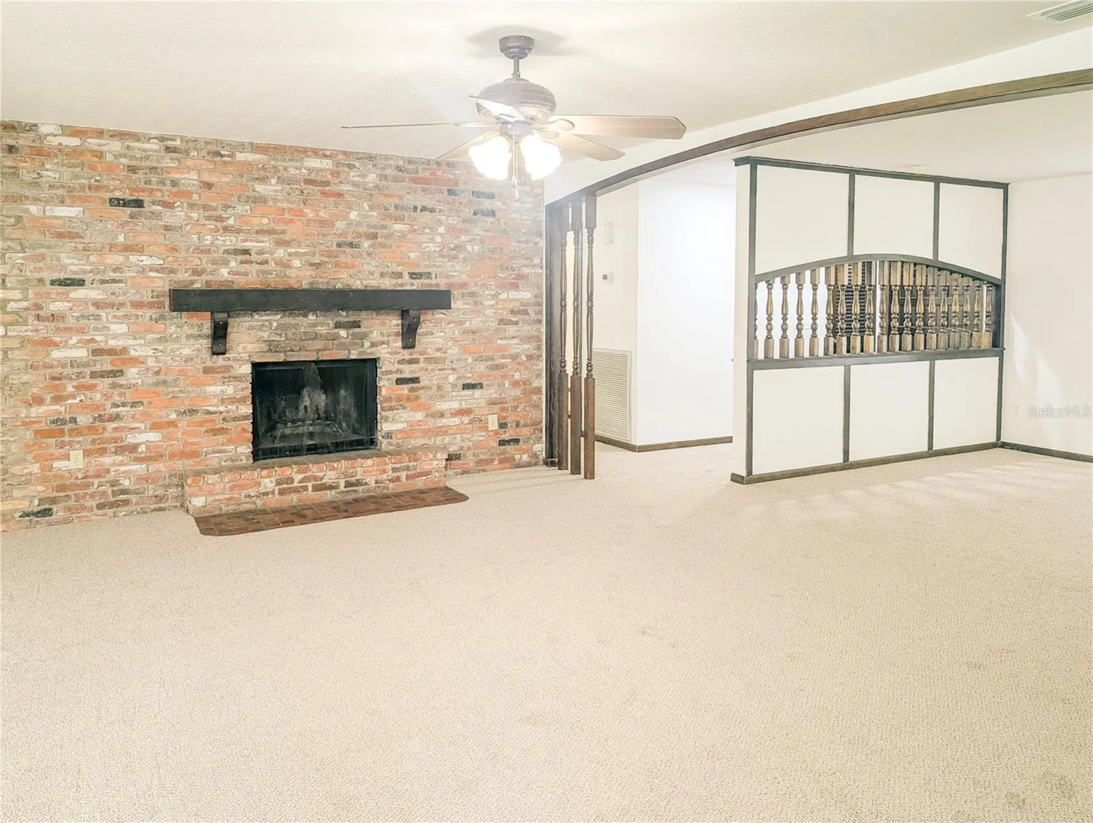1302 RUSTLEWOOD DR