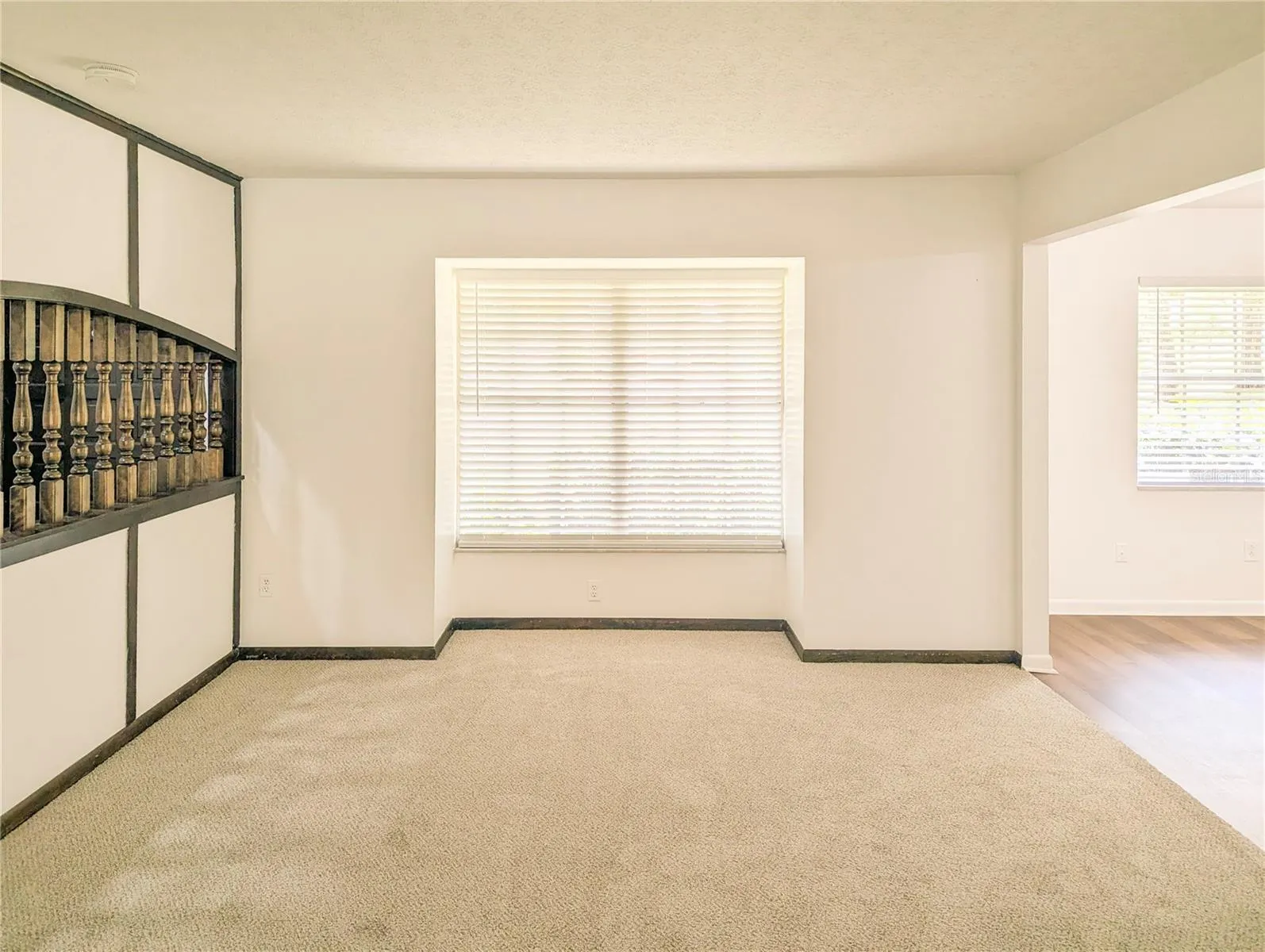 1302 RUSTLEWOOD DR