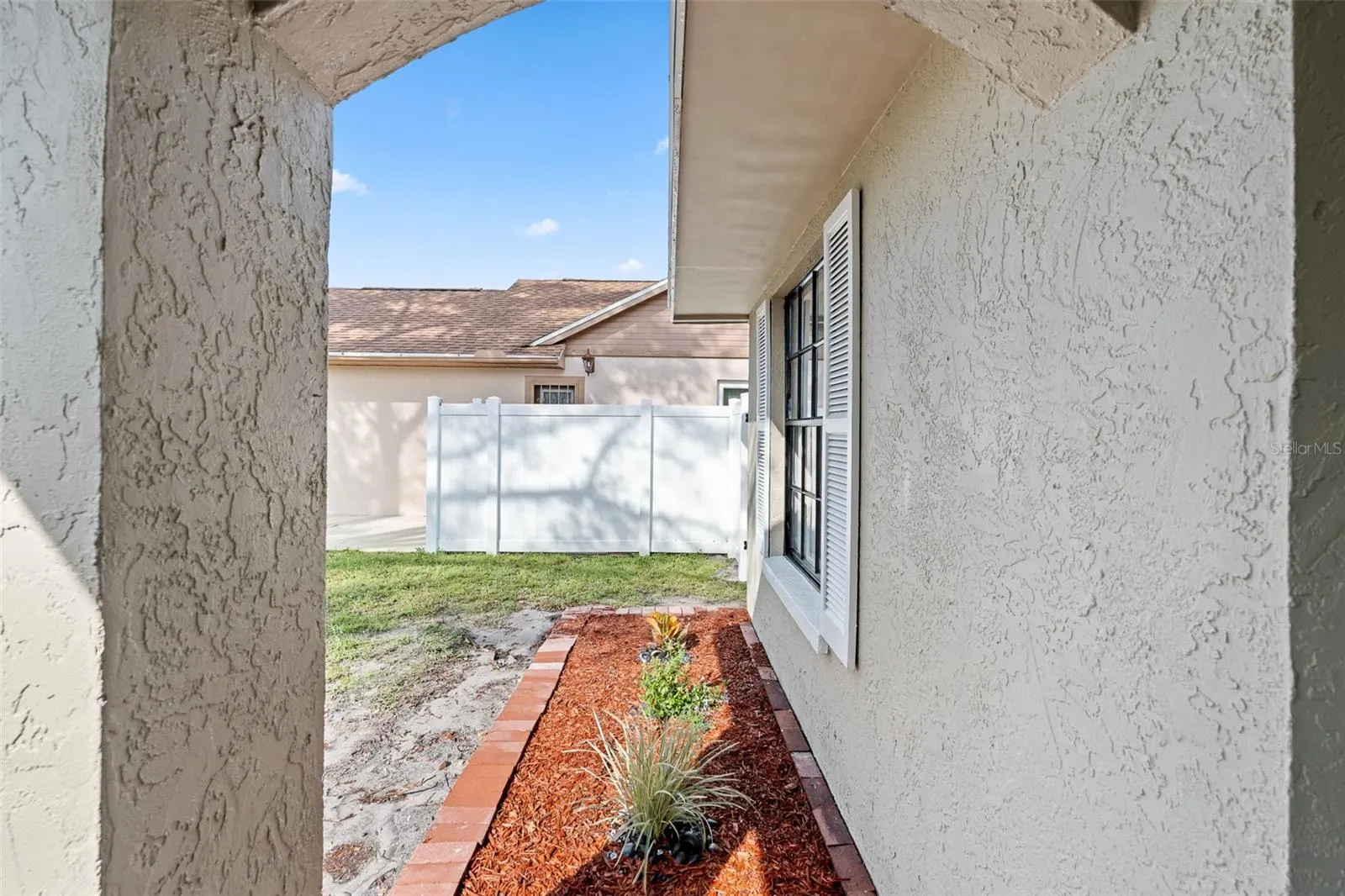 7131 HOLLOWELL DR