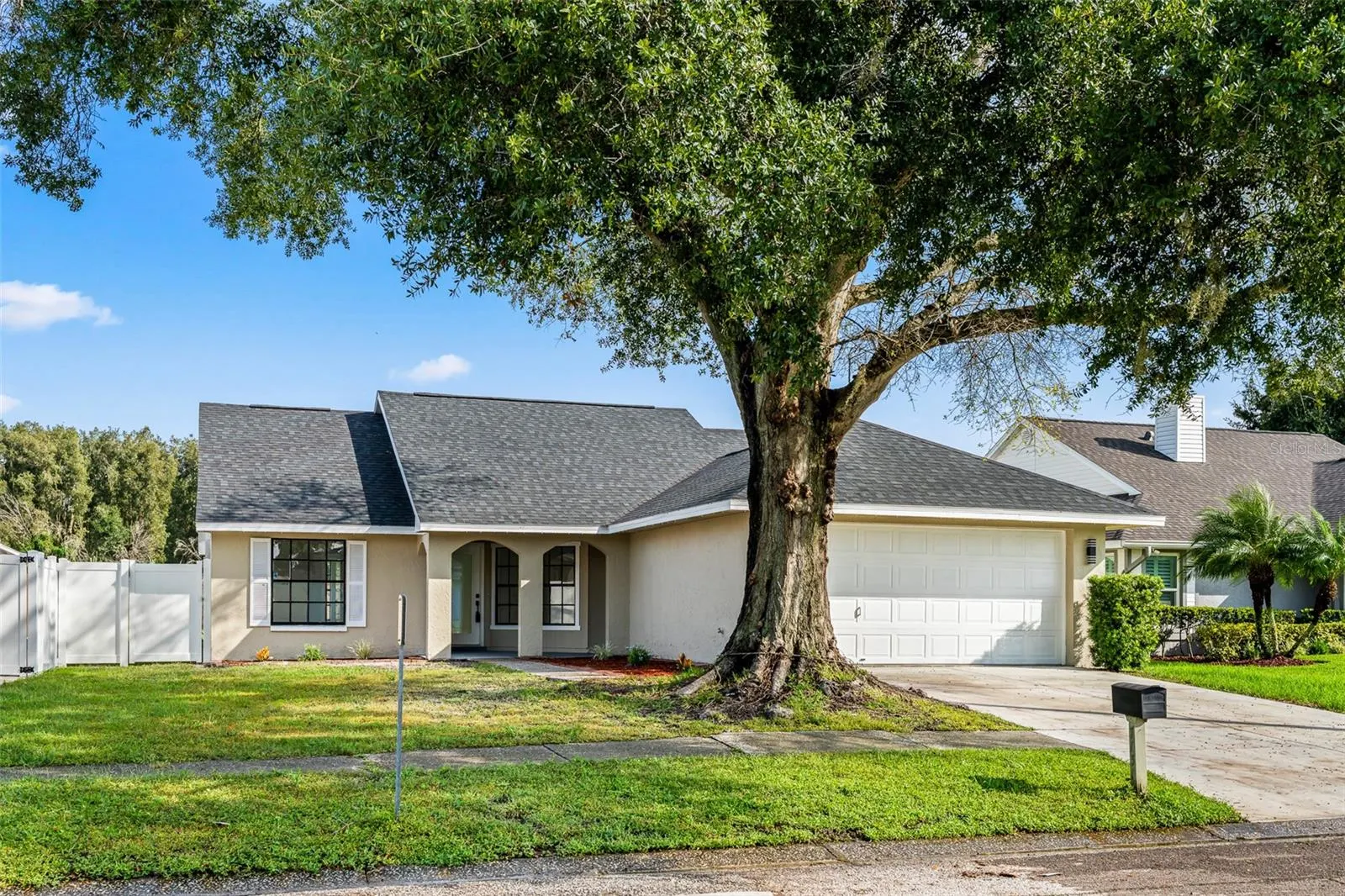 7131 HOLLOWELL DR