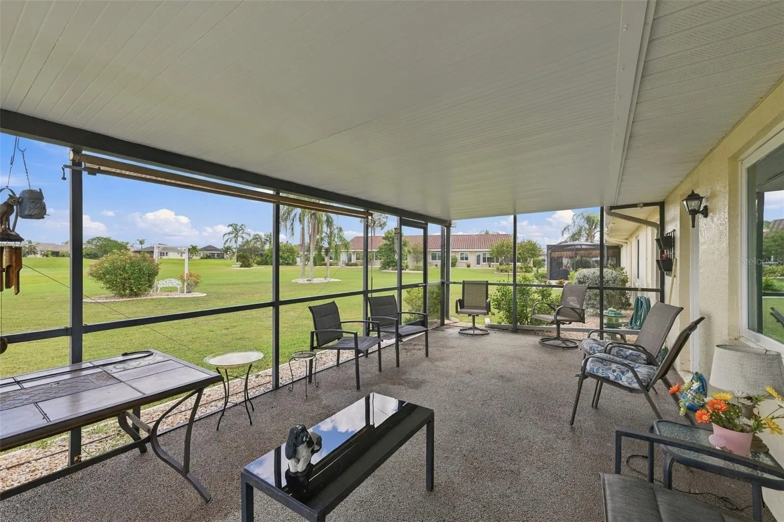 1611 WOODMAR DR