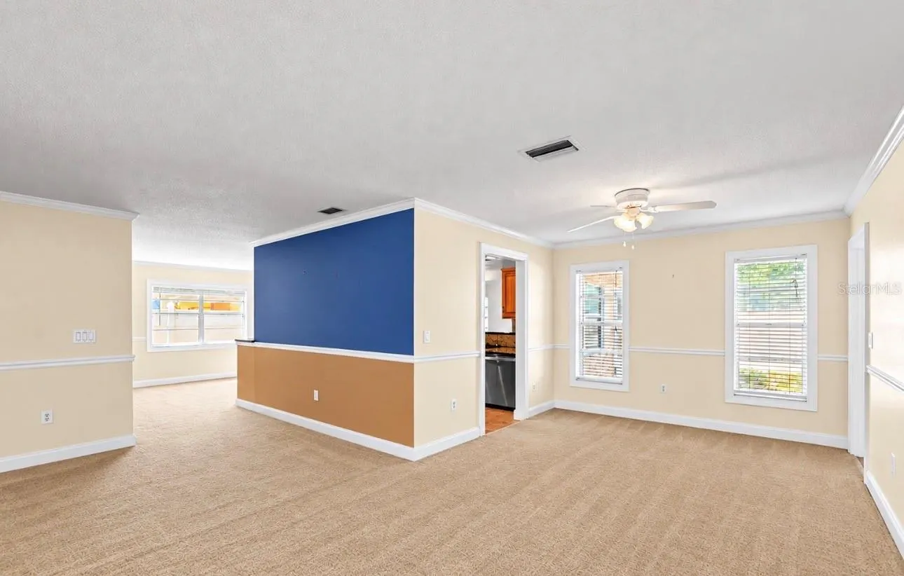 2200 STACY CT