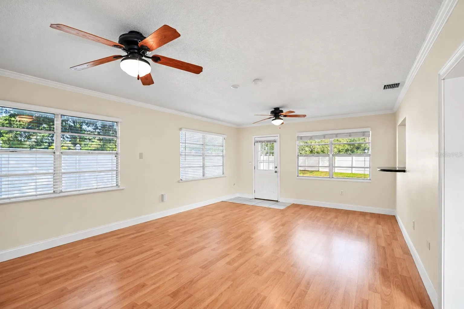 2200 STACY CT