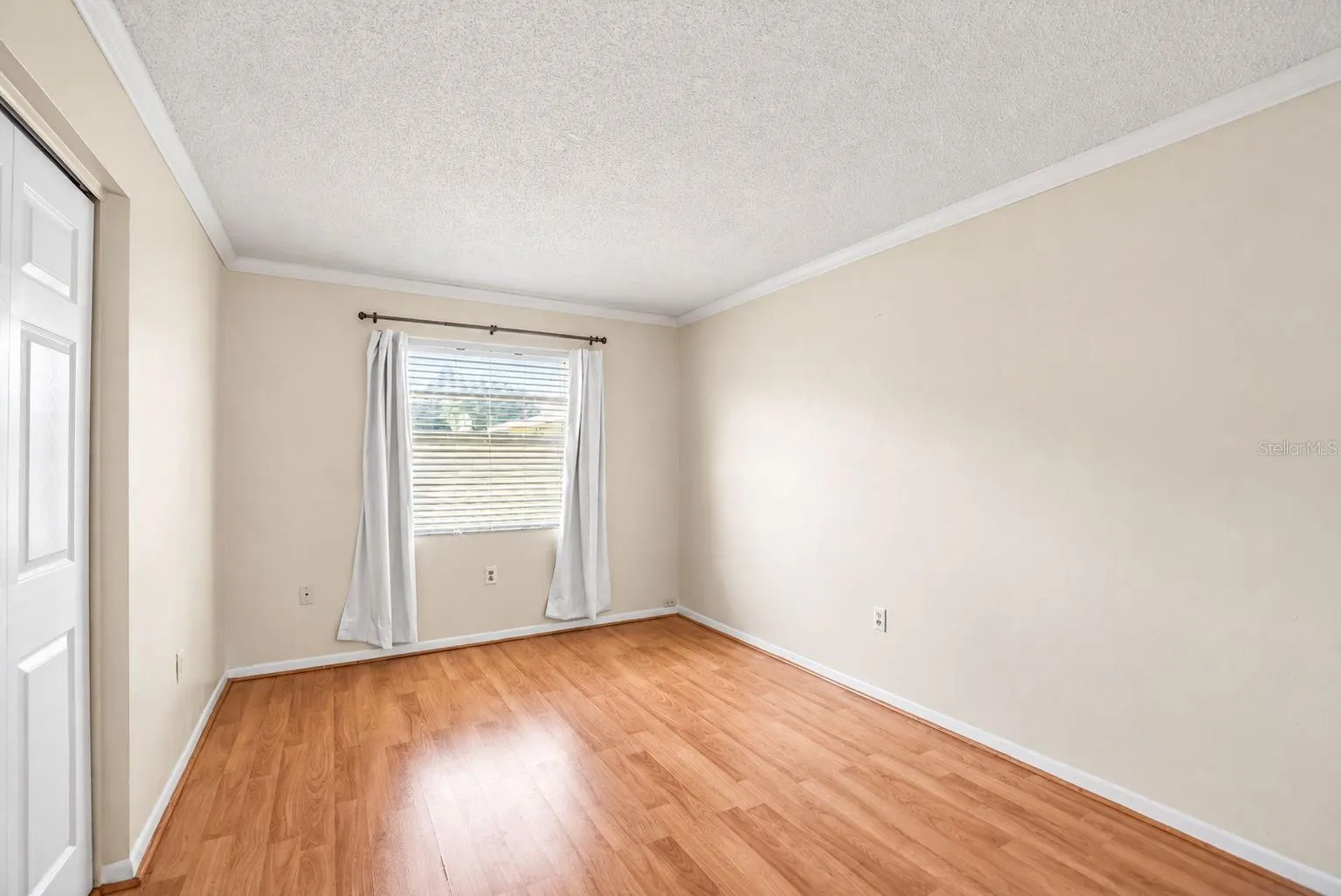 2200 STACY CT