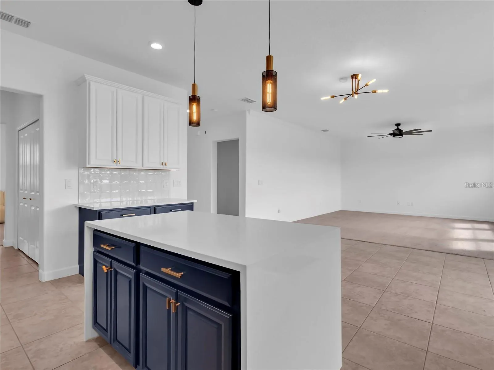 5052 IVORY STONE DR