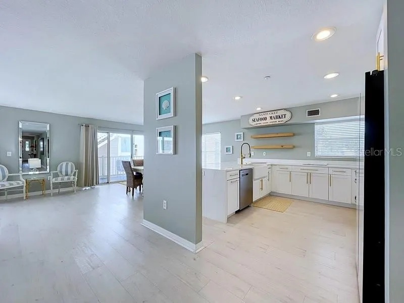 504 GULF BLVD #101 #101