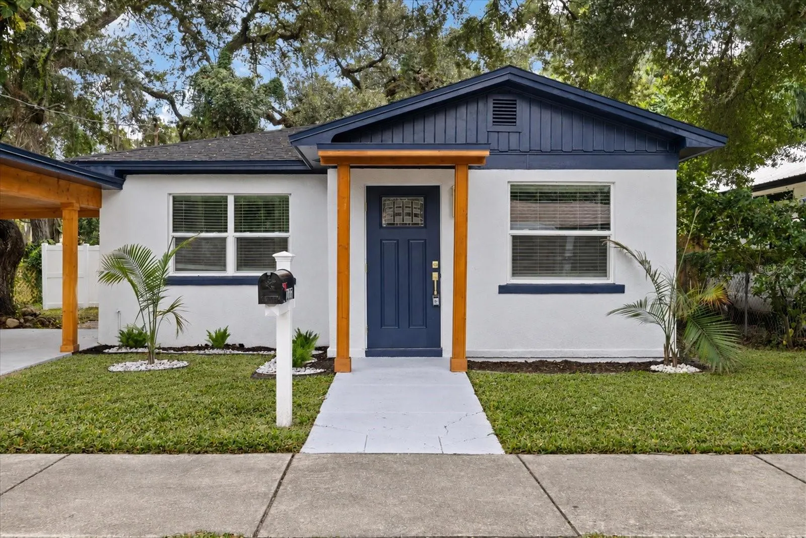 1217 E 24TH AVE