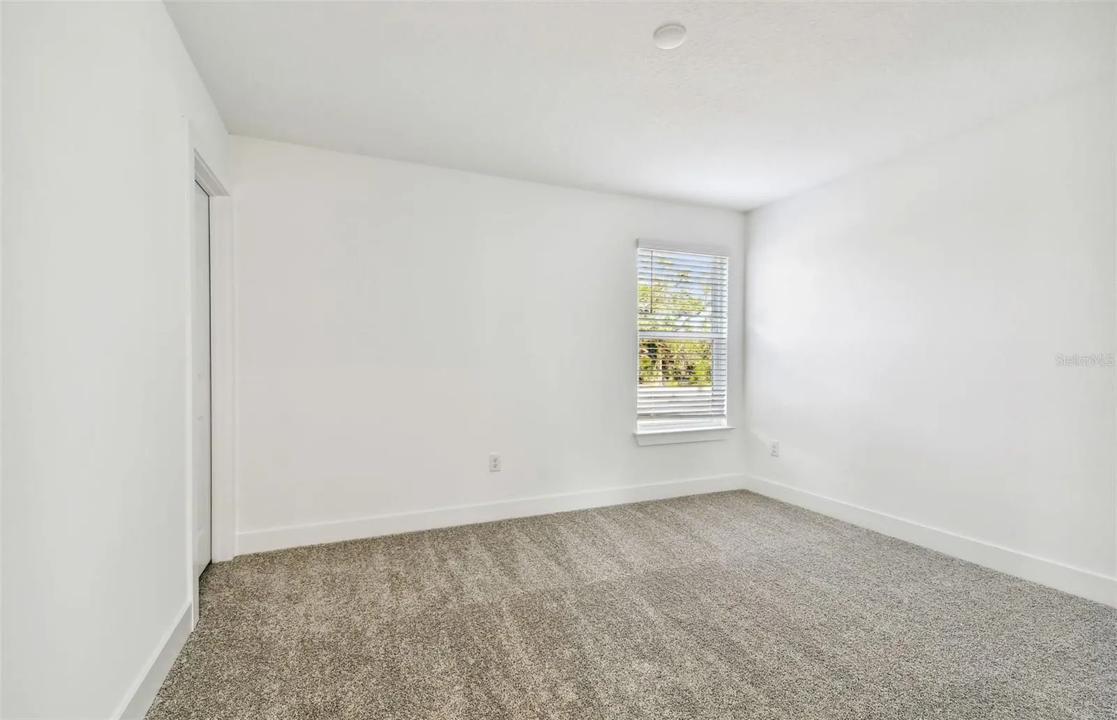 11324 CLAY AVE