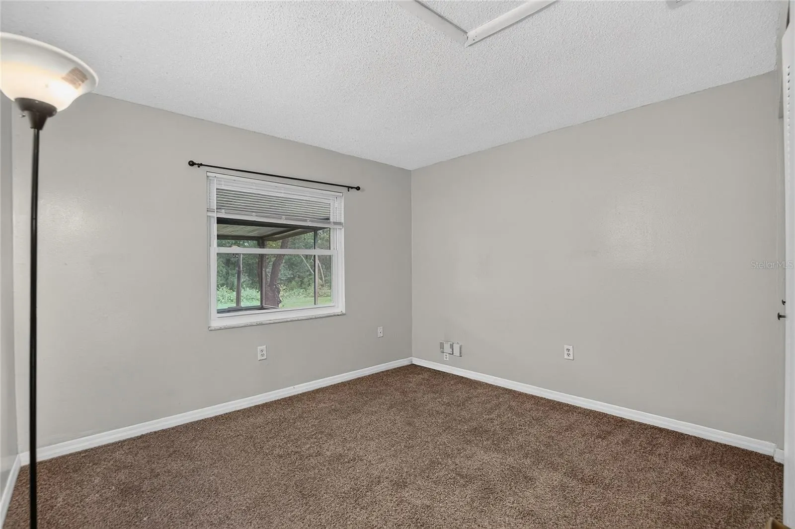 629 STILLVIEW CIR
