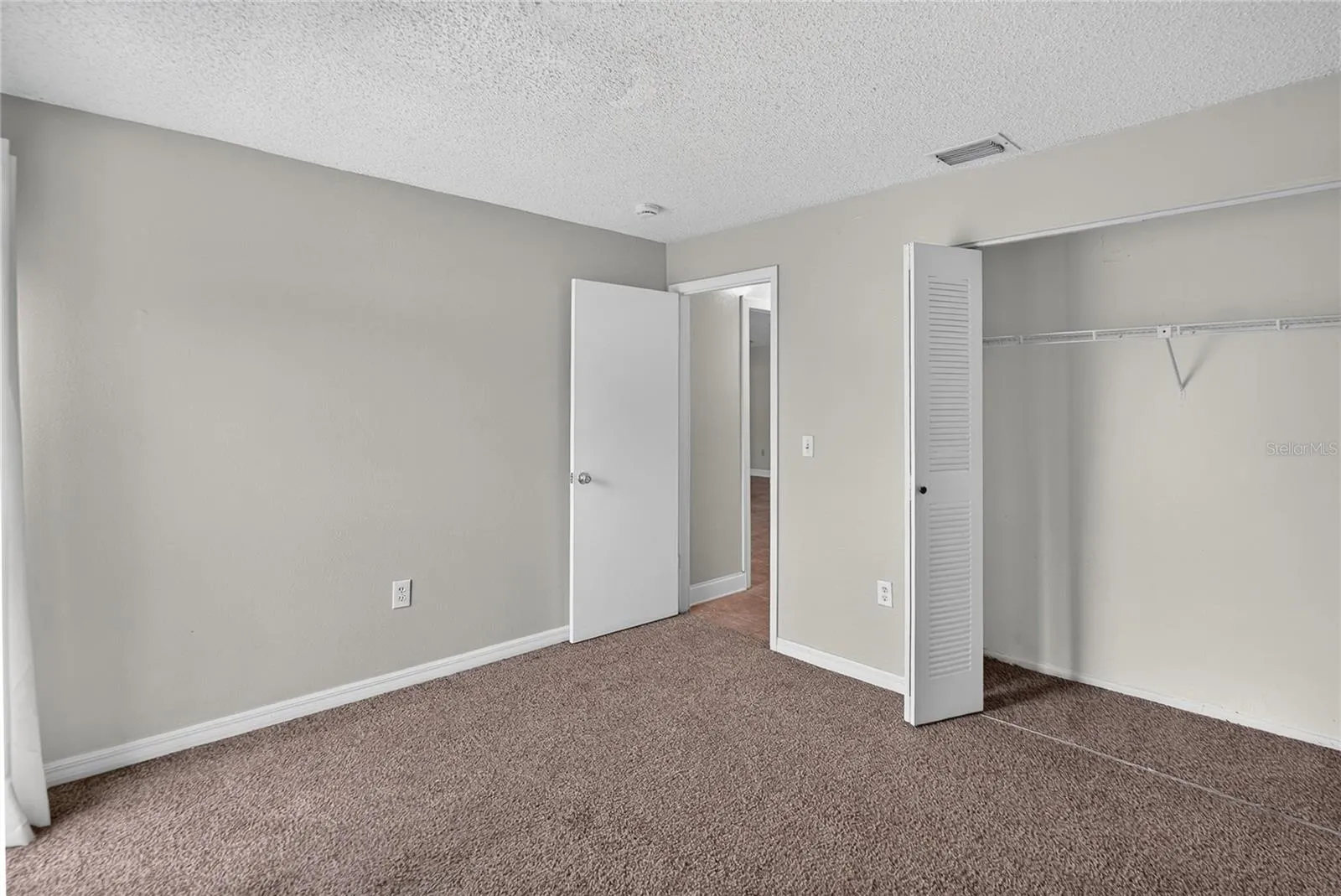 629 STILLVIEW CIR