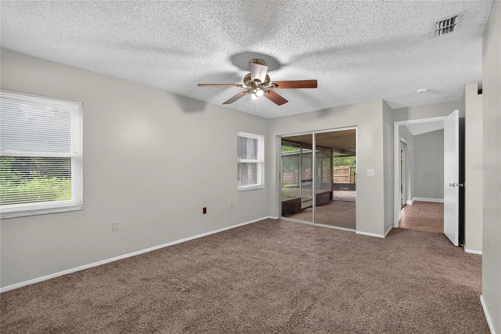 629 STILLVIEW CIR