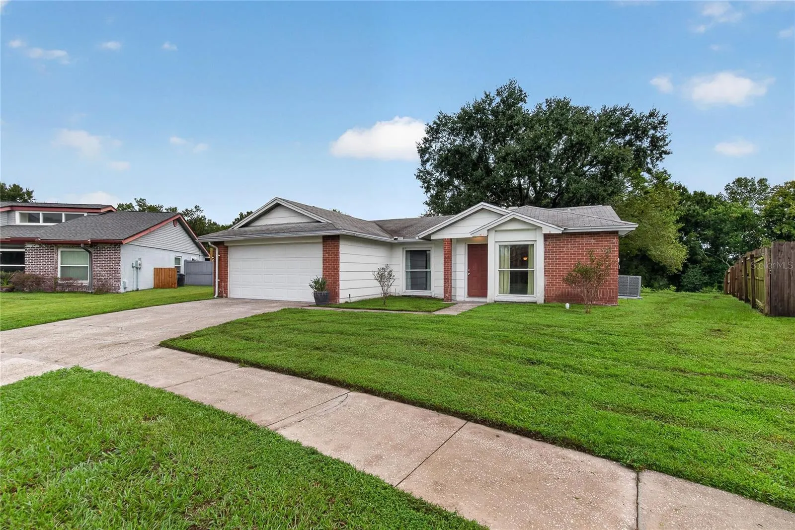 629 STILLVIEW CIR