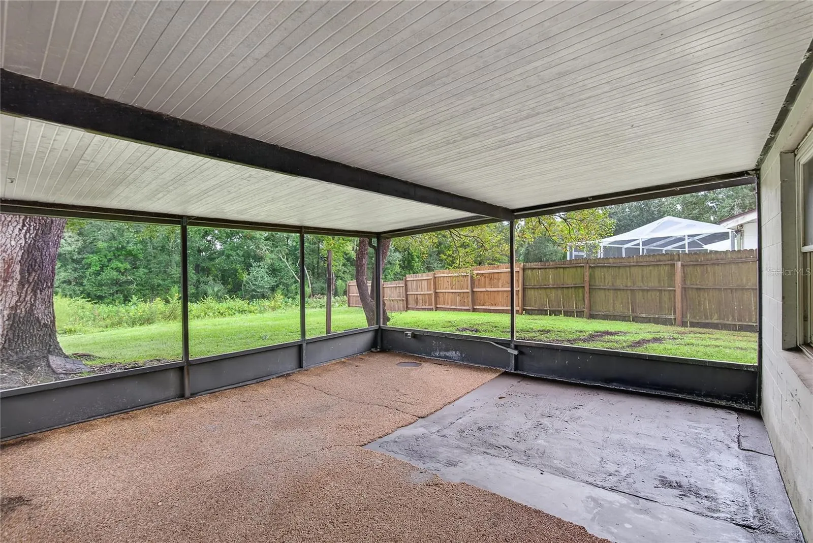 629 STILLVIEW CIR