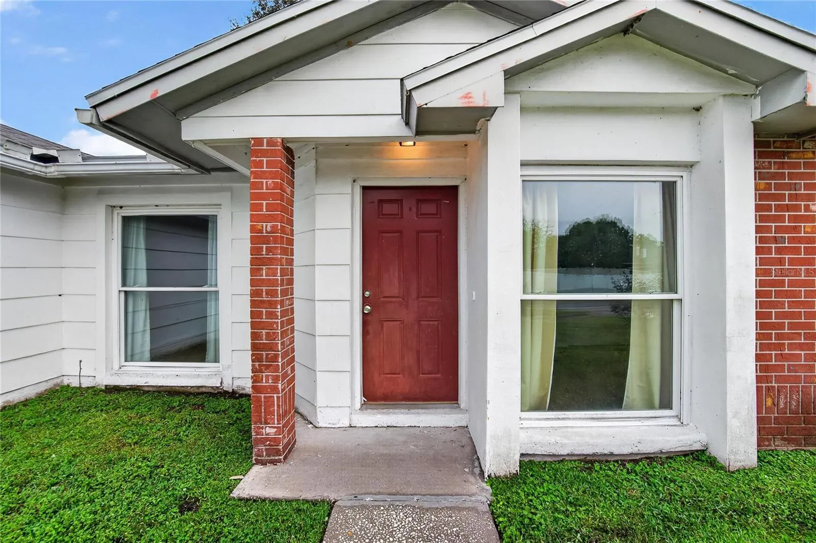 629 STILLVIEW CIR