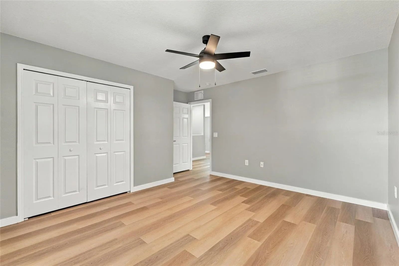 1306 GARDEN STONE LN