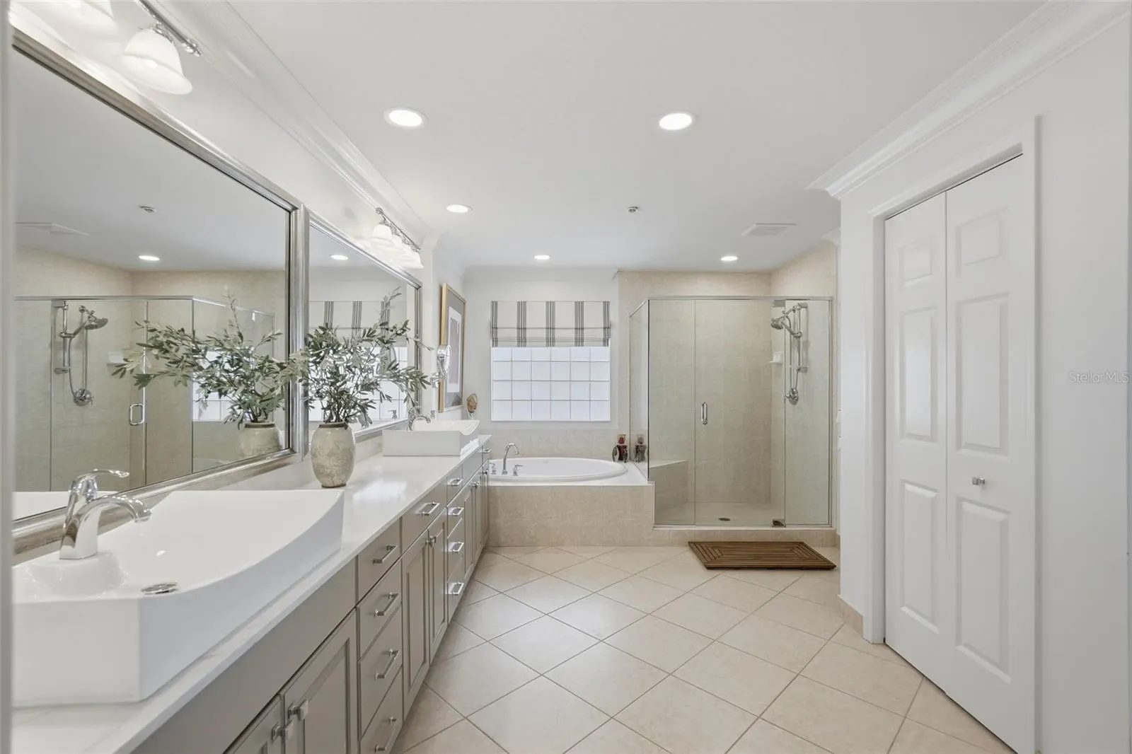 650 PINELLAS BAYWAY S #2302 #2302