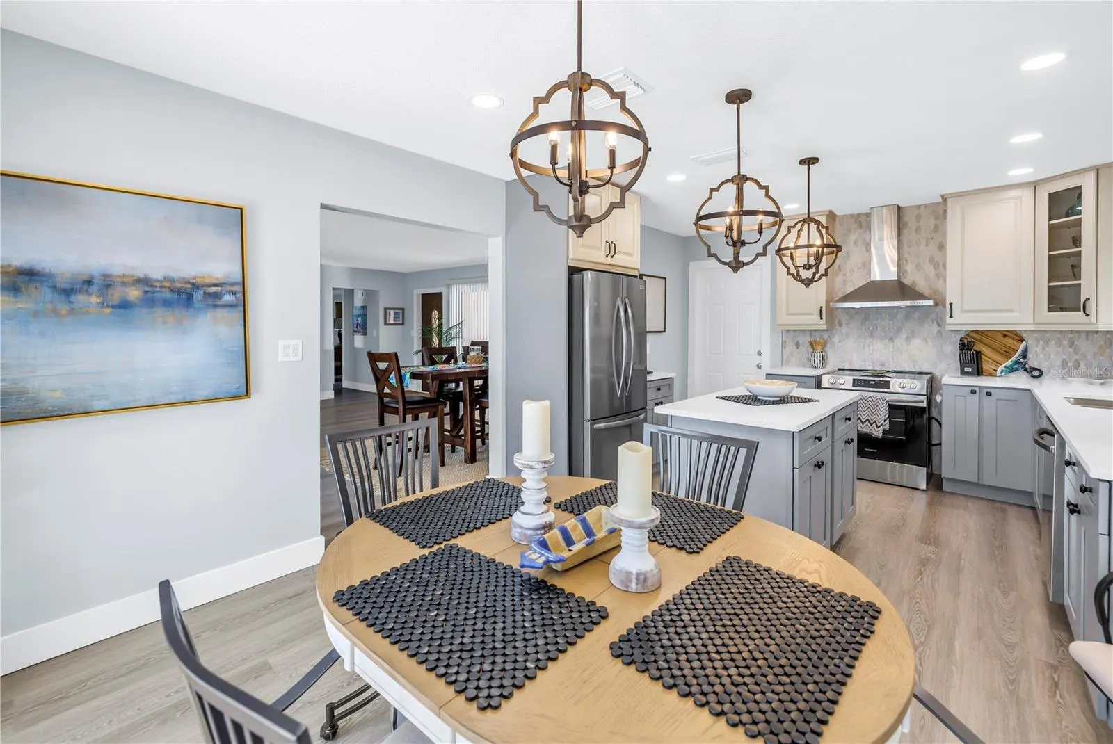 10128 YACHT CLUB DR