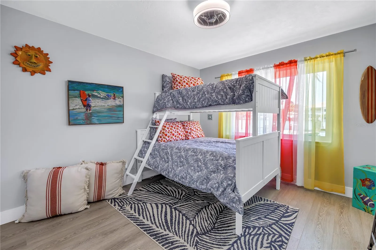 10128 YACHT CLUB DR
