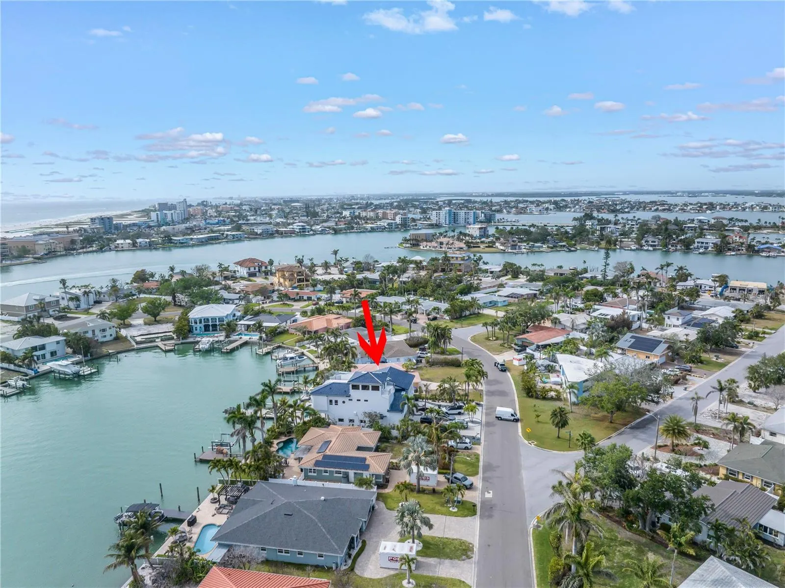 10128 YACHT CLUB DR