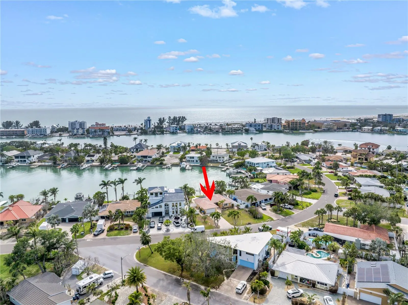 10128 YACHT CLUB DR