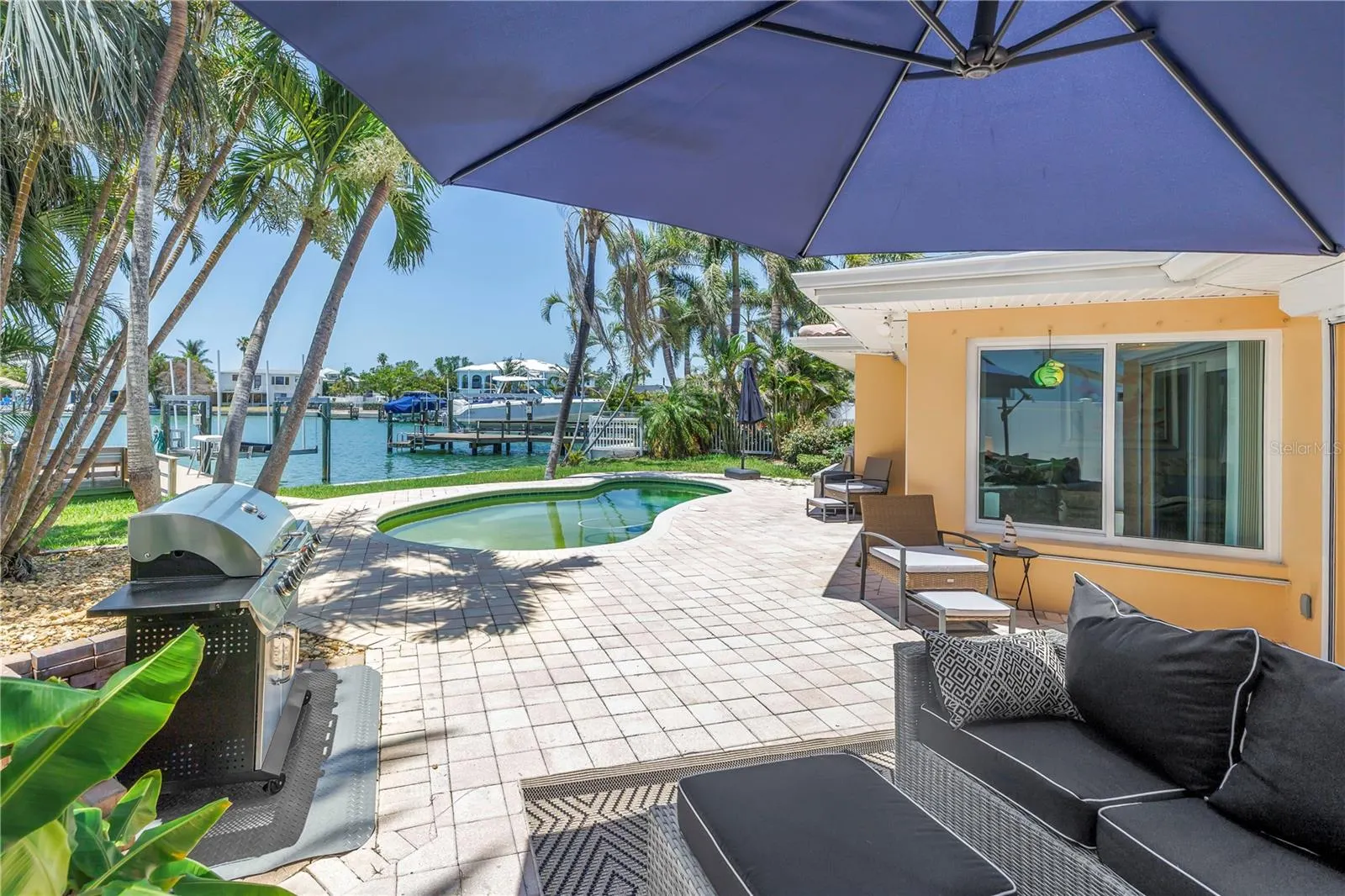 10128 YACHT CLUB DR