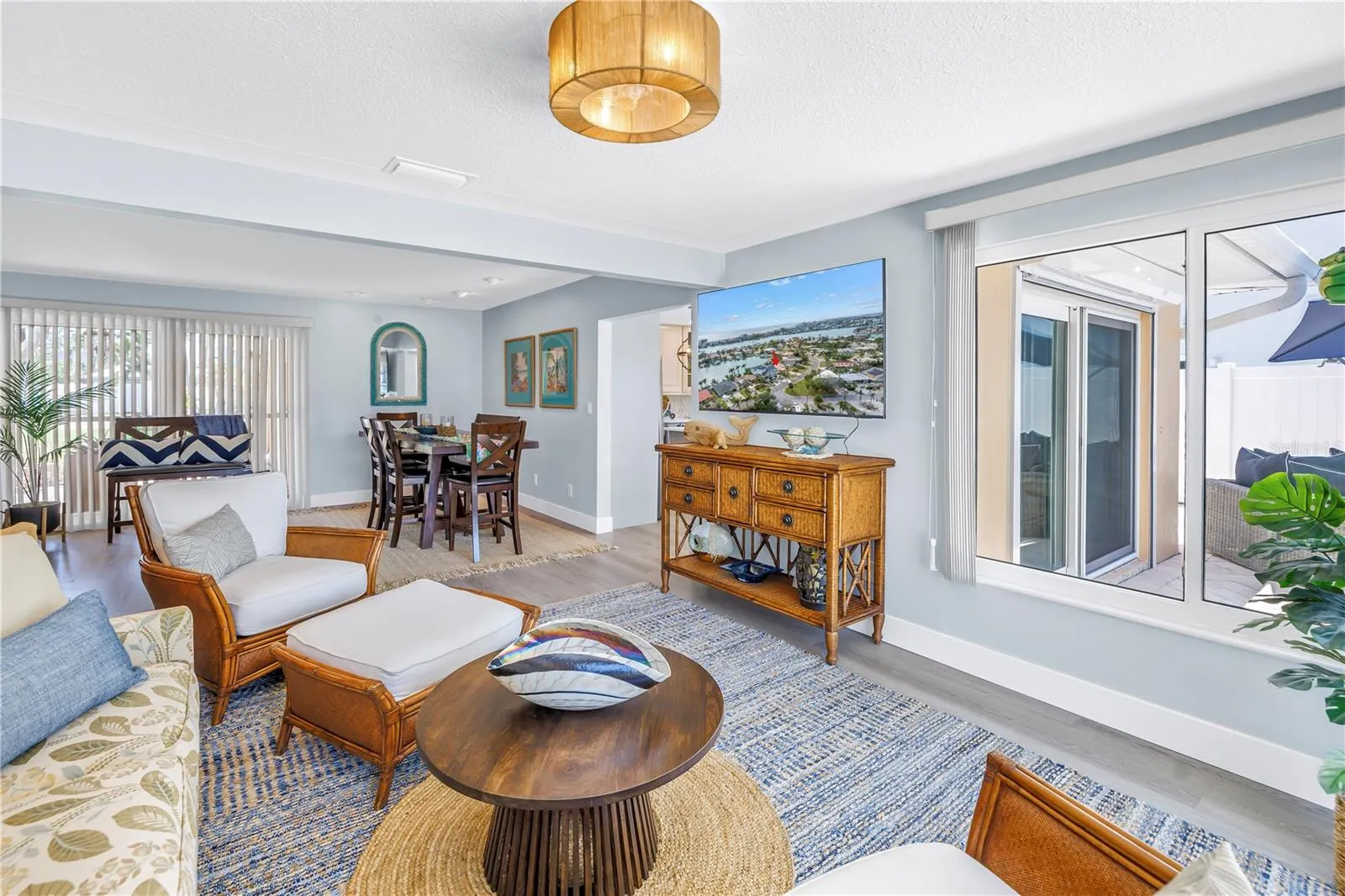10128 YACHT CLUB DR