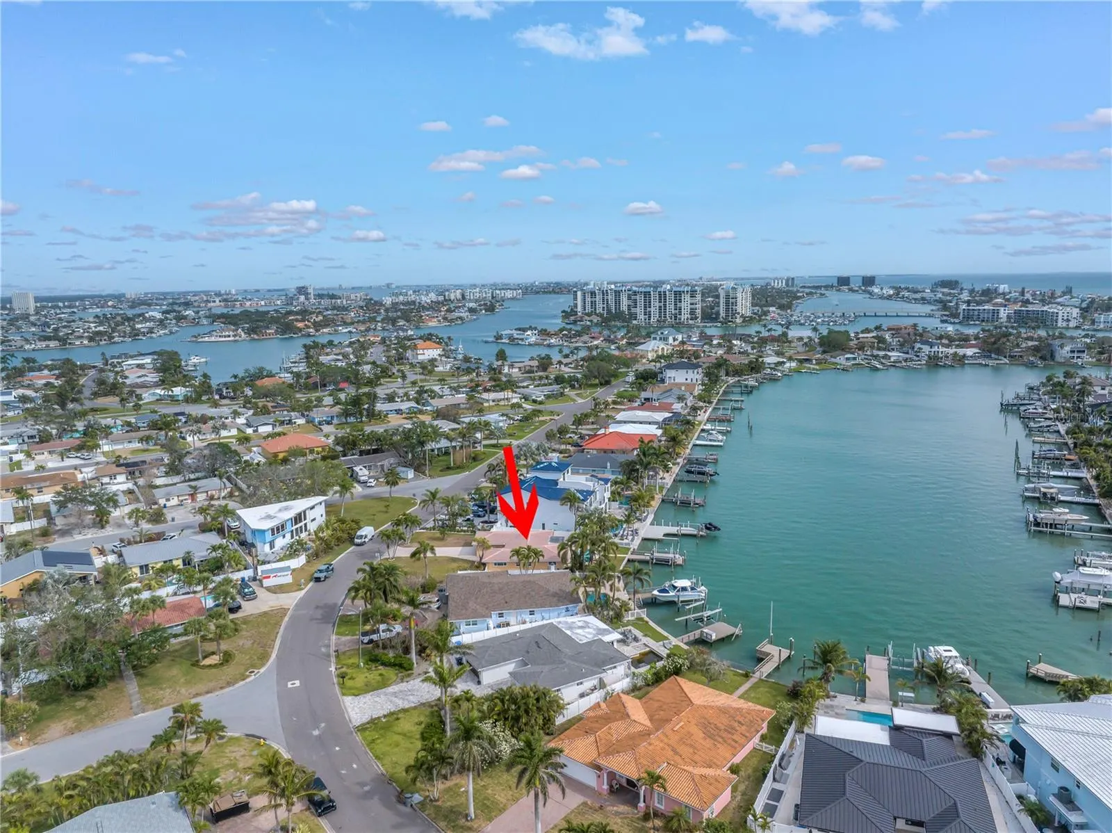 10128 YACHT CLUB DR