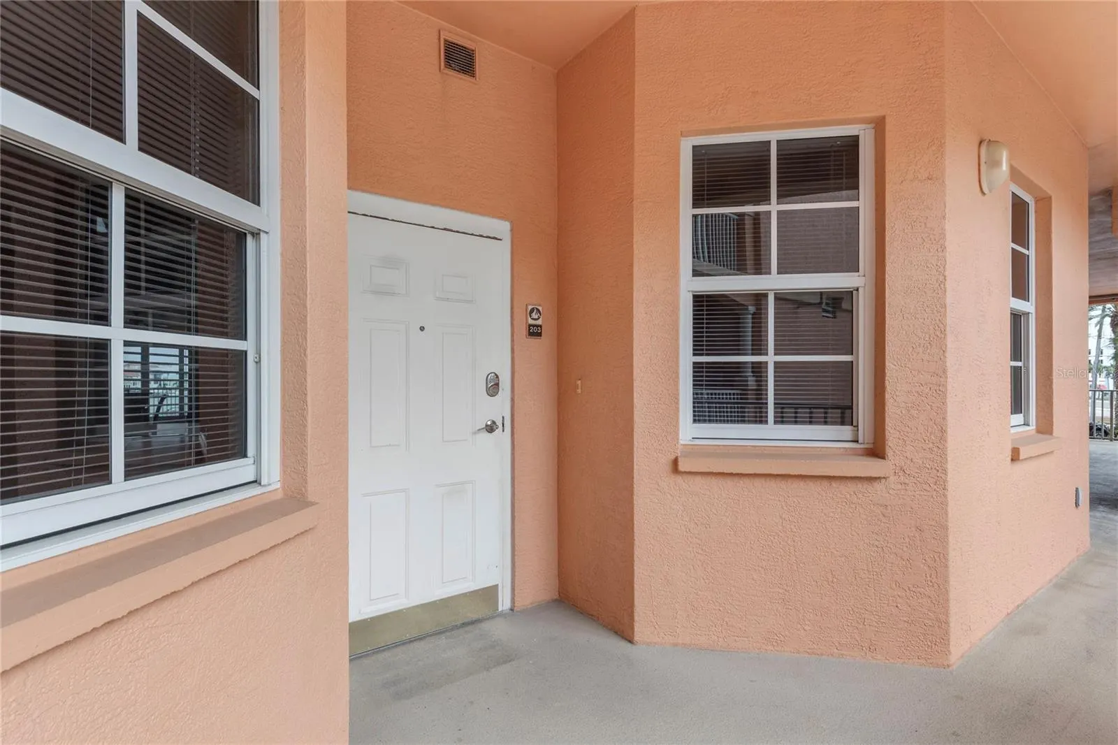530 S GULFVIEW BLVD #203 #203