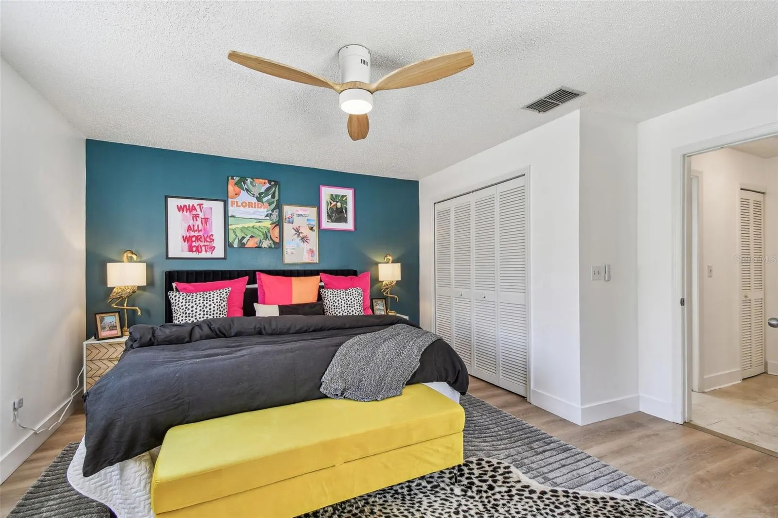 380 FERNSHIRE CT