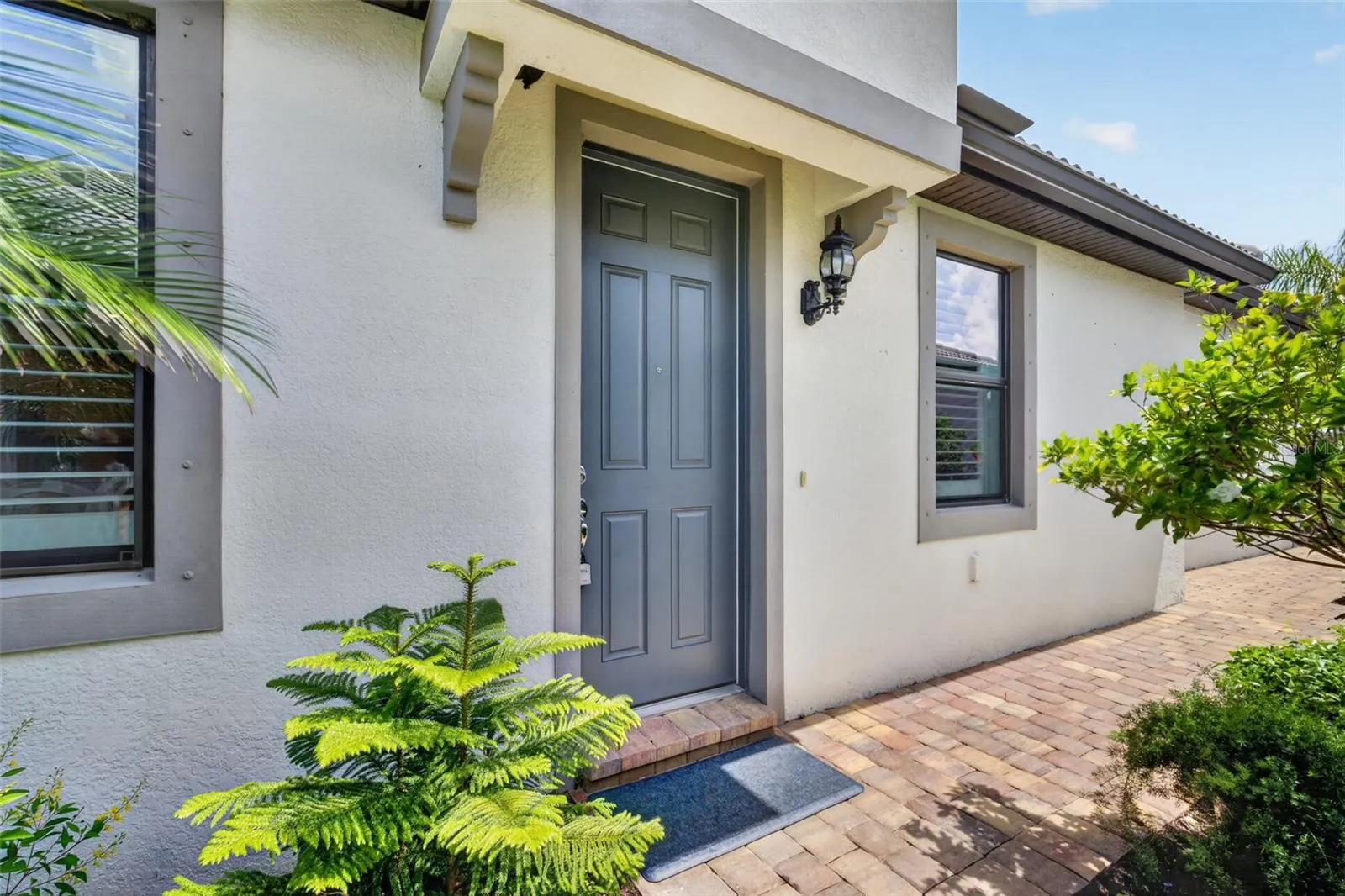 12287 MYRTLE BAY CT