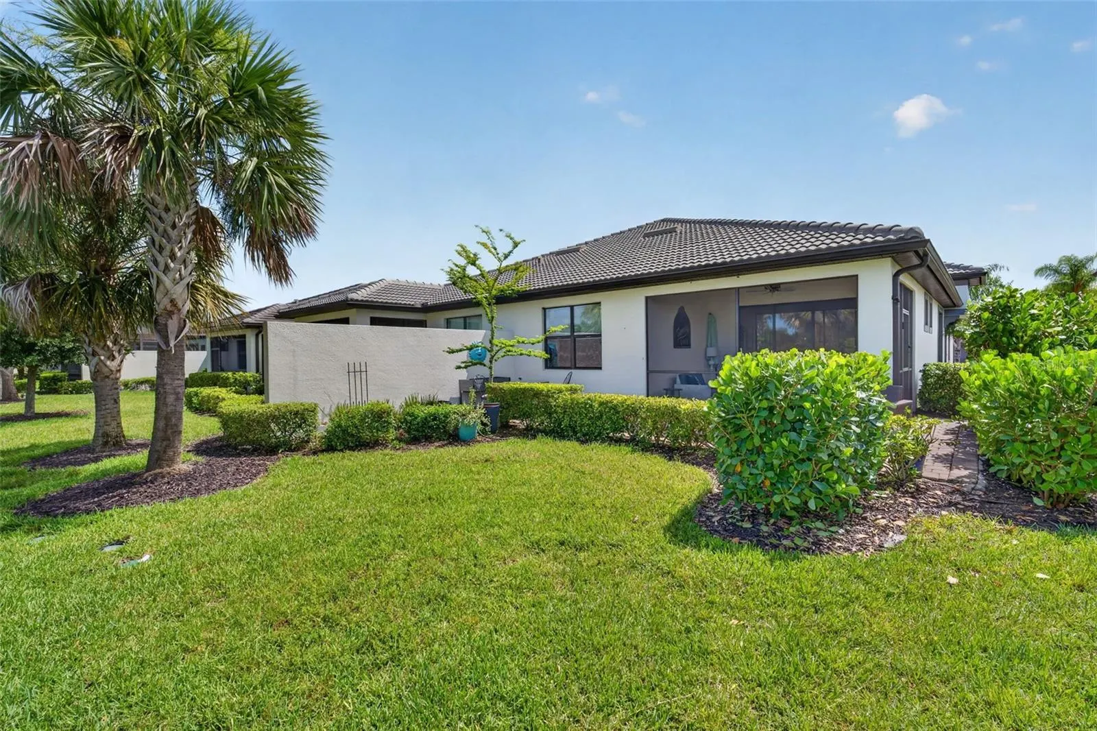 12287 MYRTLE BAY CT