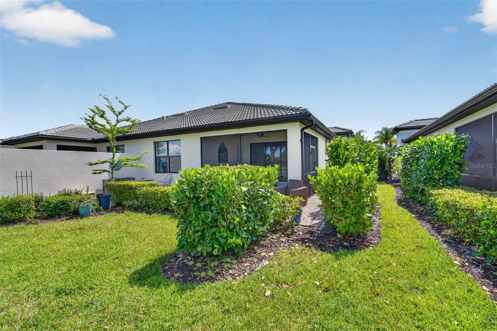 12287 MYRTLE BAY CT
