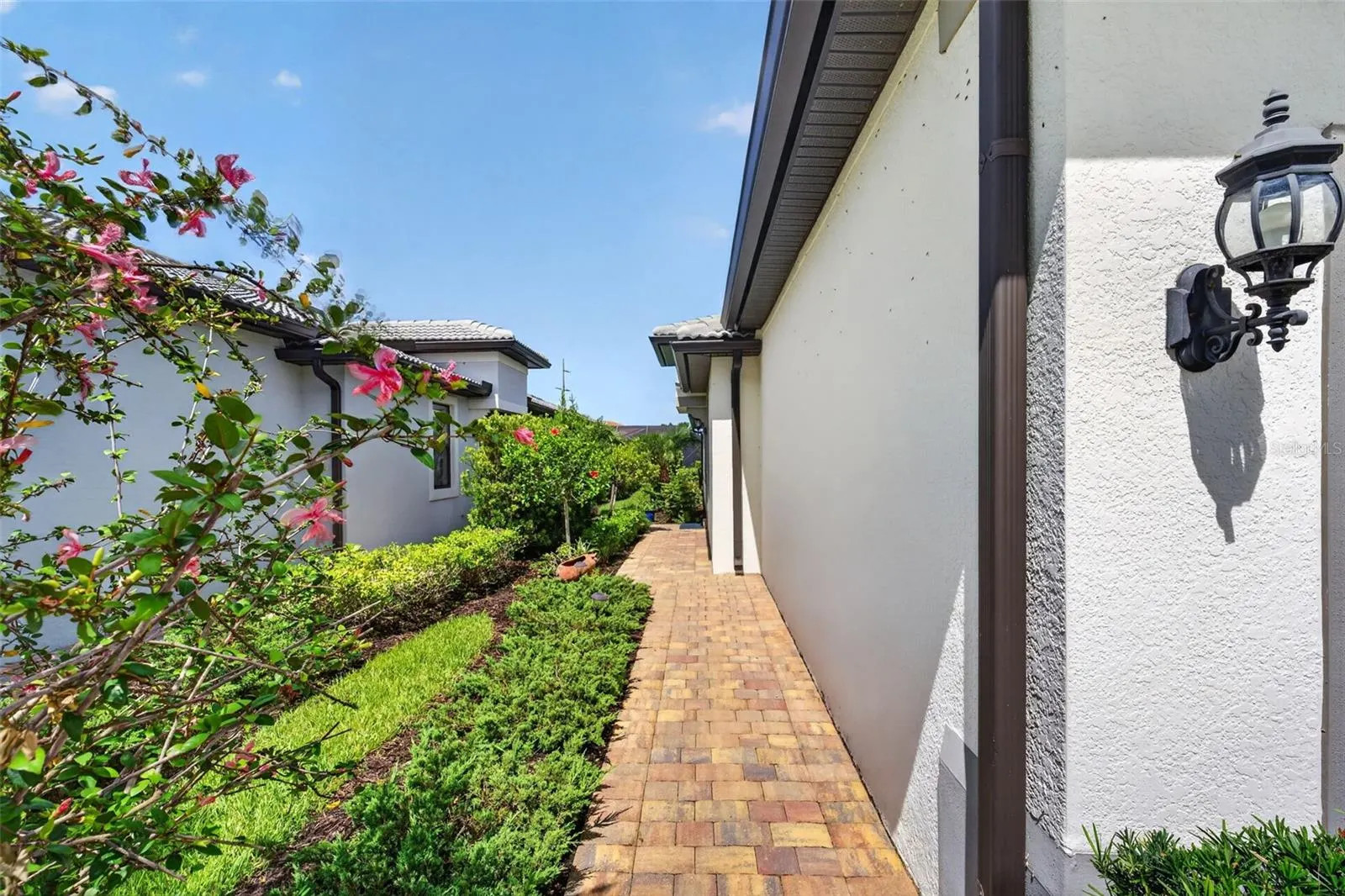 12287 MYRTLE BAY CT