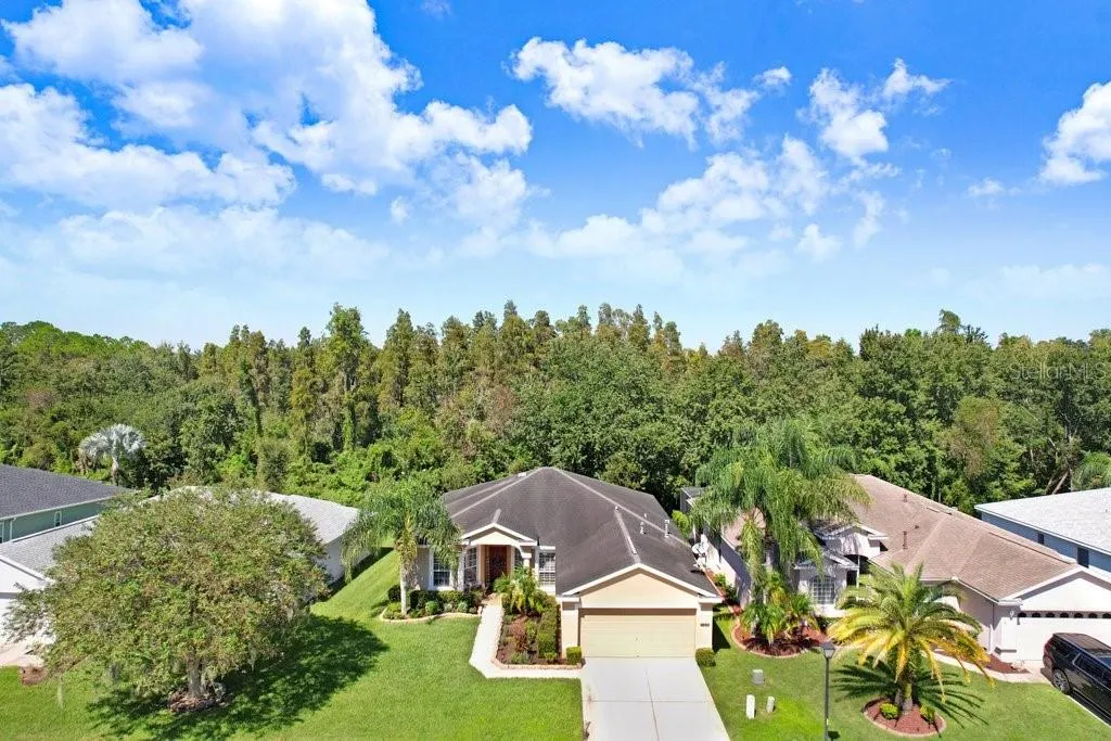3876 WHISTLEWOOD CIR