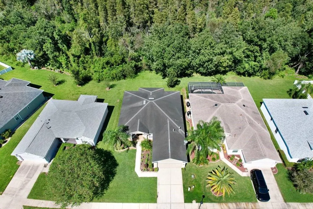 3876 WHISTLEWOOD CIR