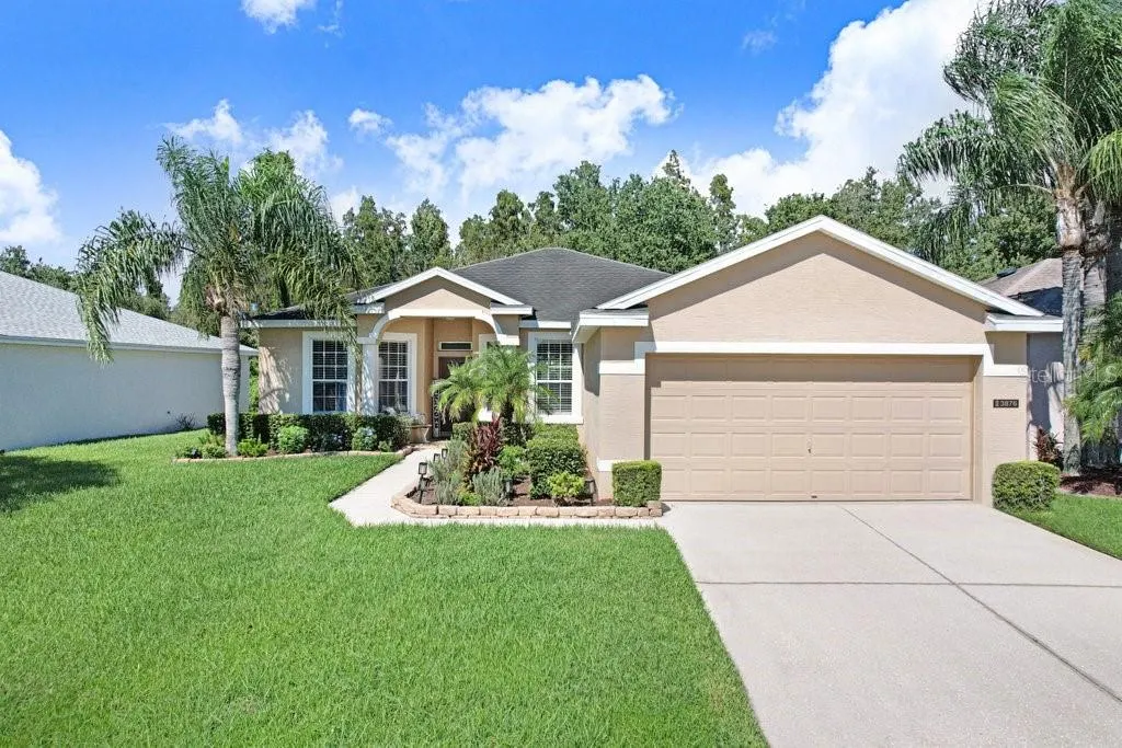 3876 WHISTLEWOOD CIR