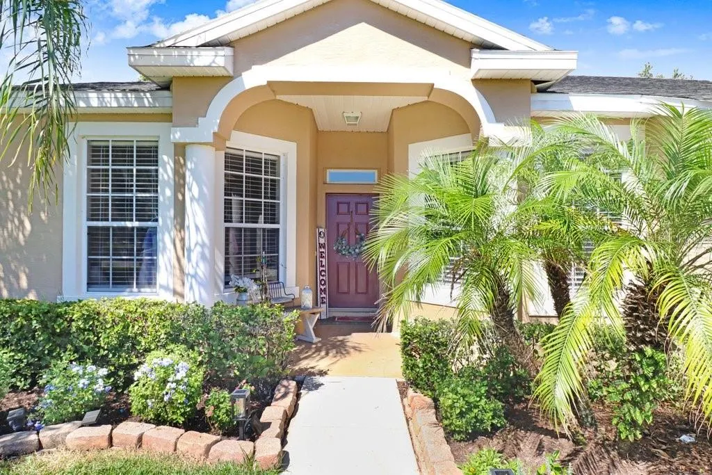 3876 WHISTLEWOOD CIR