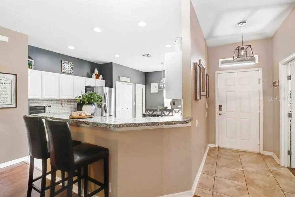 3876 WHISTLEWOOD CIR