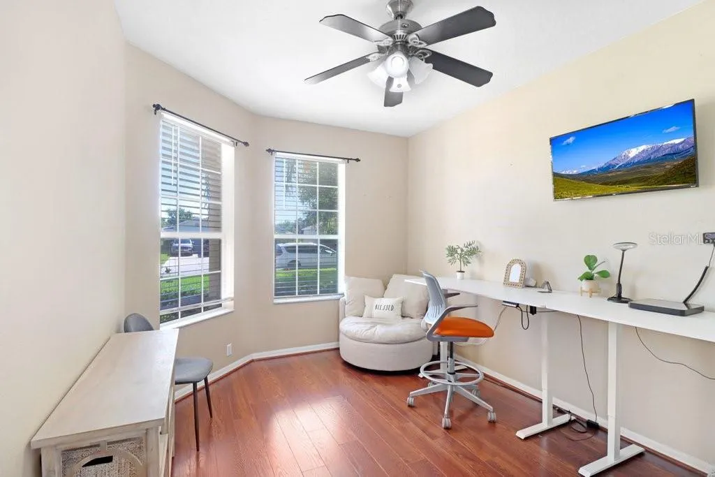 3876 WHISTLEWOOD CIR