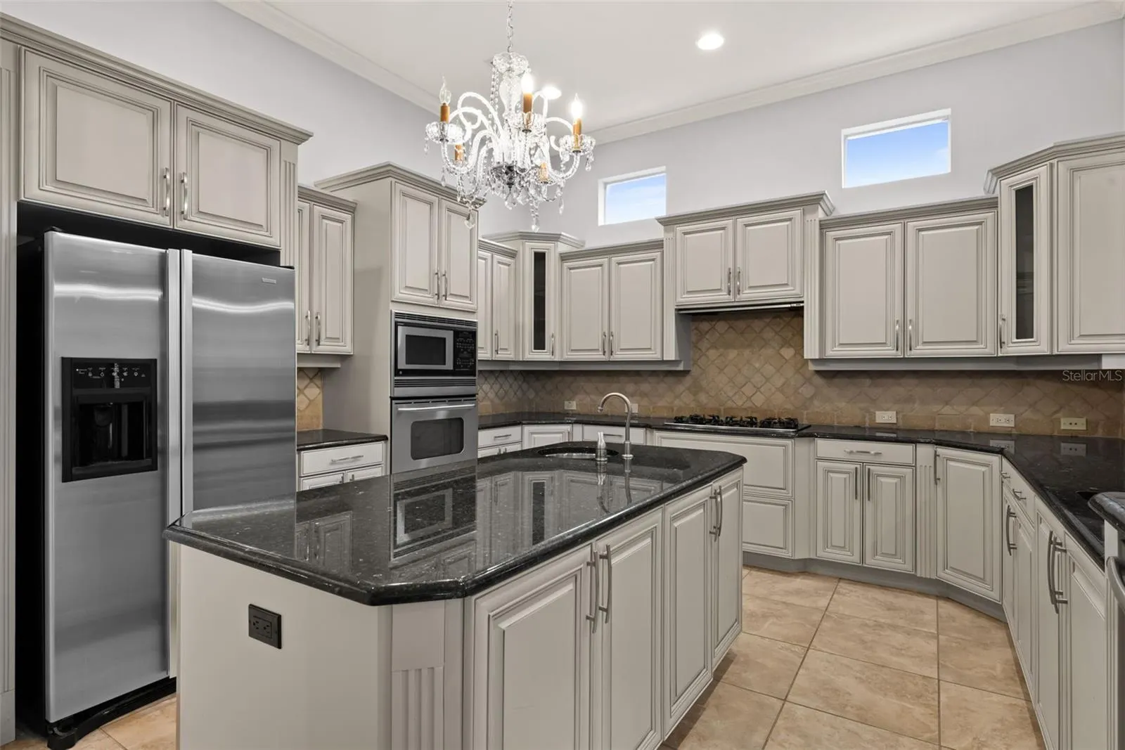 20014 LOMOND LN